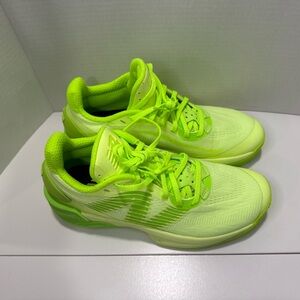 New Balance Men’s TWO WXY V5 Bright Lime Sneakers (Brand New no box)
